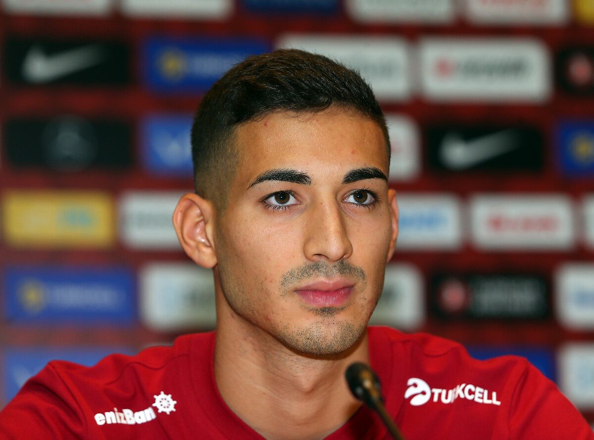 Milli futbolcu Mert Müldür seçimini yaptı! Transferi duyurdular... 3