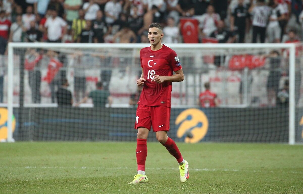 Milli futbolcu Mert Müldür seçimini yaptı! Transferi duyurdular... 4