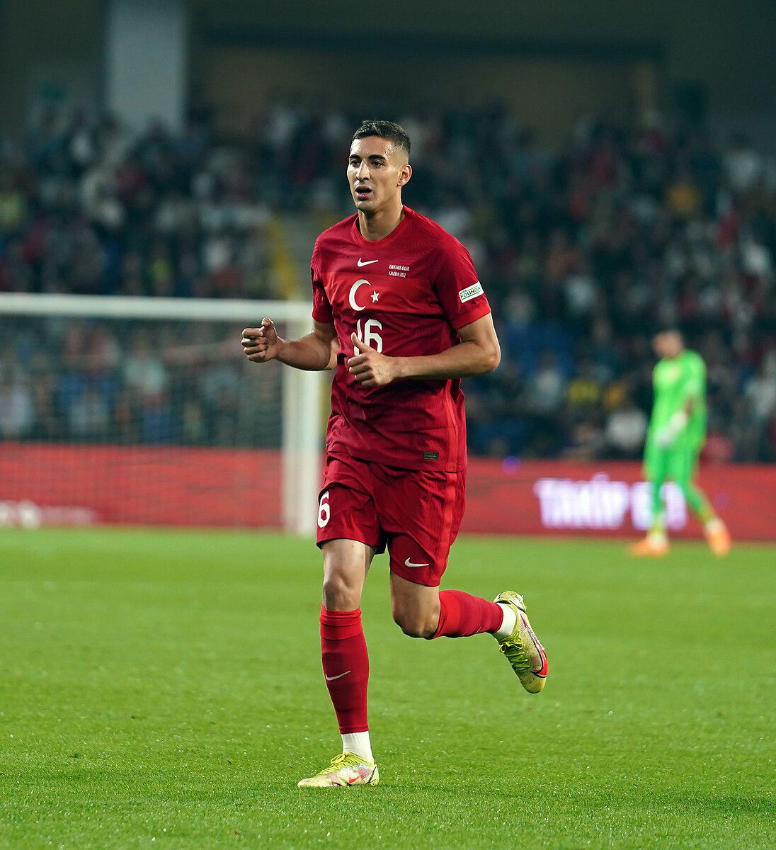 Milli futbolcu Mert Müldür seçimini yaptı! Transferi duyurdular... 16