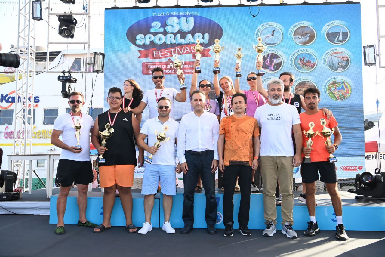 Tuzla’da düzenlenen su sporları festivali nefesleri kesti! 2