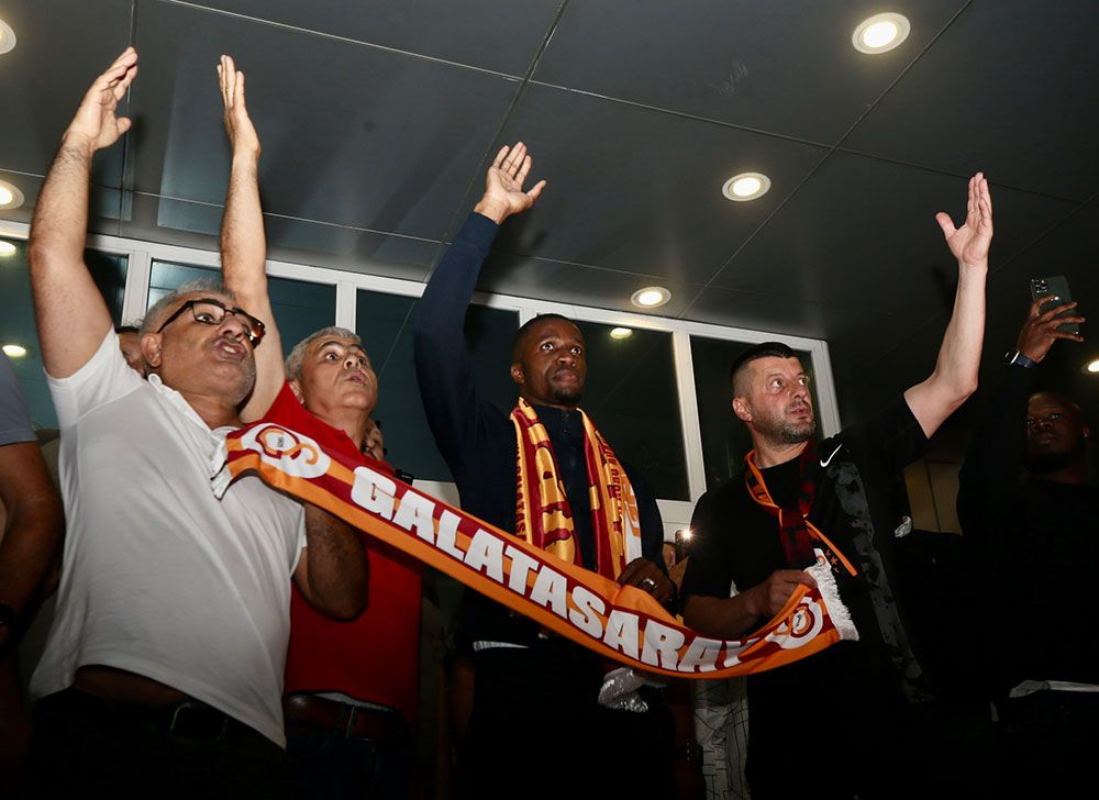 Fenerbahçe şokta! İşte Galatasaray'ın Zaha'ya ödeyeceği para 4