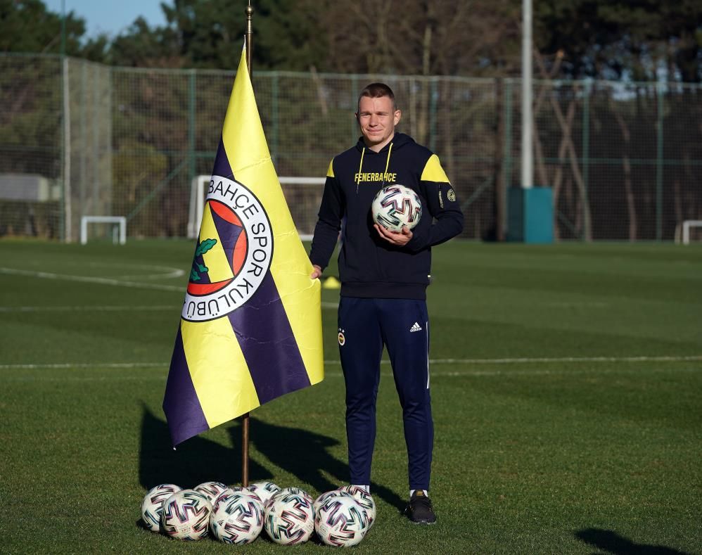 Sosyal medyadan duyurdu! İşte Attila Szalai'den gelecek ücret 4