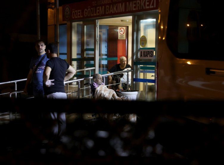 Bakımevindeki görüntüler kan dondurmuştu... Gözaltına alınan görevlinin savunması pes dedirtti: Sevecen bir şekilde şaka yaptım! 7