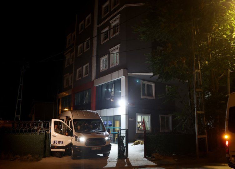 Bakımevindeki görüntüler kan dondurmuştu... Gözaltına alınan görevlinin savunması pes dedirtti: Sevecen bir şekilde şaka yaptım! 8