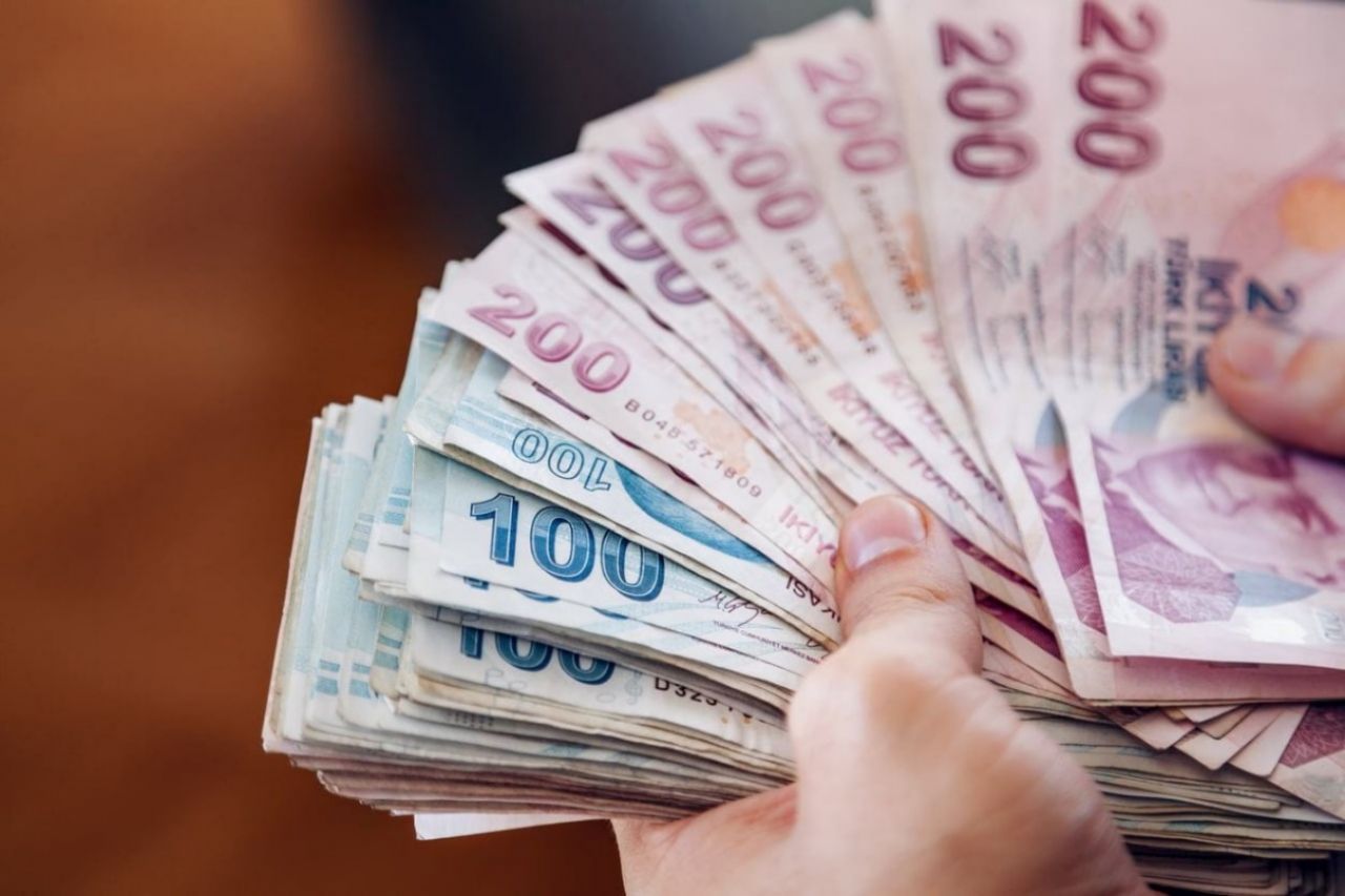 Enflasyon beklentileri yükseldi! Memur-Sen'den refah payı çağrısı geldi 3