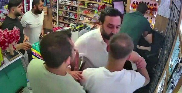 Esenyurt'taki tekel vahşetinde ifadeler ortaya çıktı! Tetiği çeken bakın nasıl saklanmış... Dikkat çeken peynir-ekmek detayı! 7