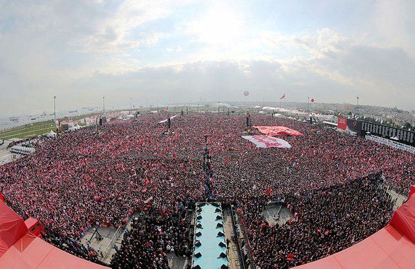 Yerel seçim motivasyonu... AK Parti teşkilatları tam kadro sahaya indi 2