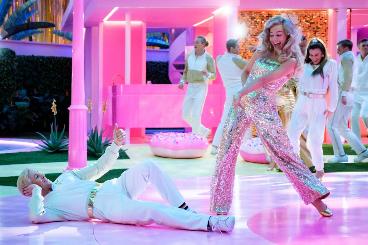 Kadınlar Barbie filmini izledikten sonra erkek arkadaşlarından ayrılmaya karar veriyor 1