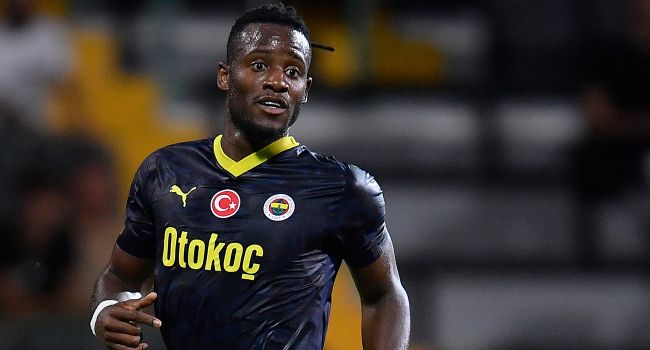 Fenerbahçe'de ayrılacak 5 isim daha belirlendi! Adını bile unuttuğumuz futbolcuya talip var... 5