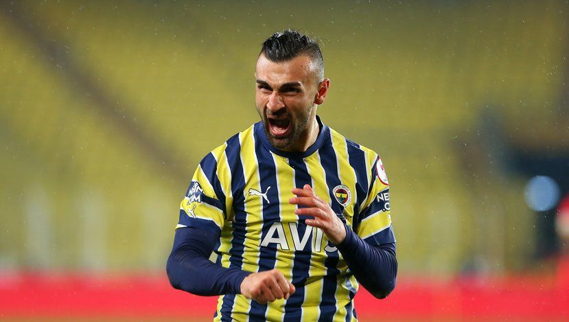 Fenerbahçe'de ayrılacak 5 isim daha belirlendi! Adını bile unuttuğumuz futbolcuya talip var... 2