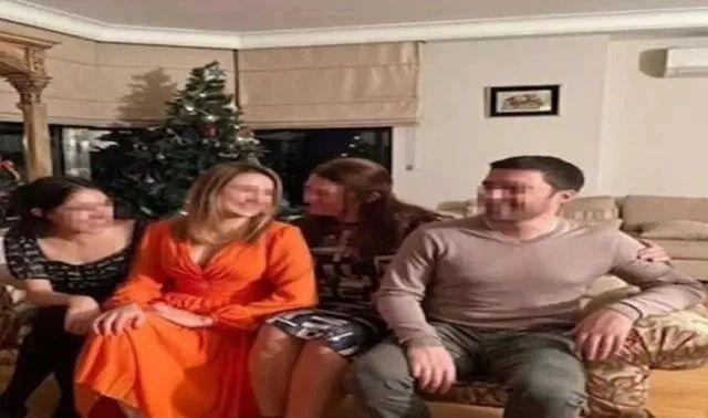 Nilperi Şahinkaya, Münevver Karabulut'u vahşice öldüren Cem Garipoğlu'nun kardeşi Sakine Garipoğlu ile görüntülenince tepki yağmıştı! Ünlü oyuncudan yeni açıklama geldi 3