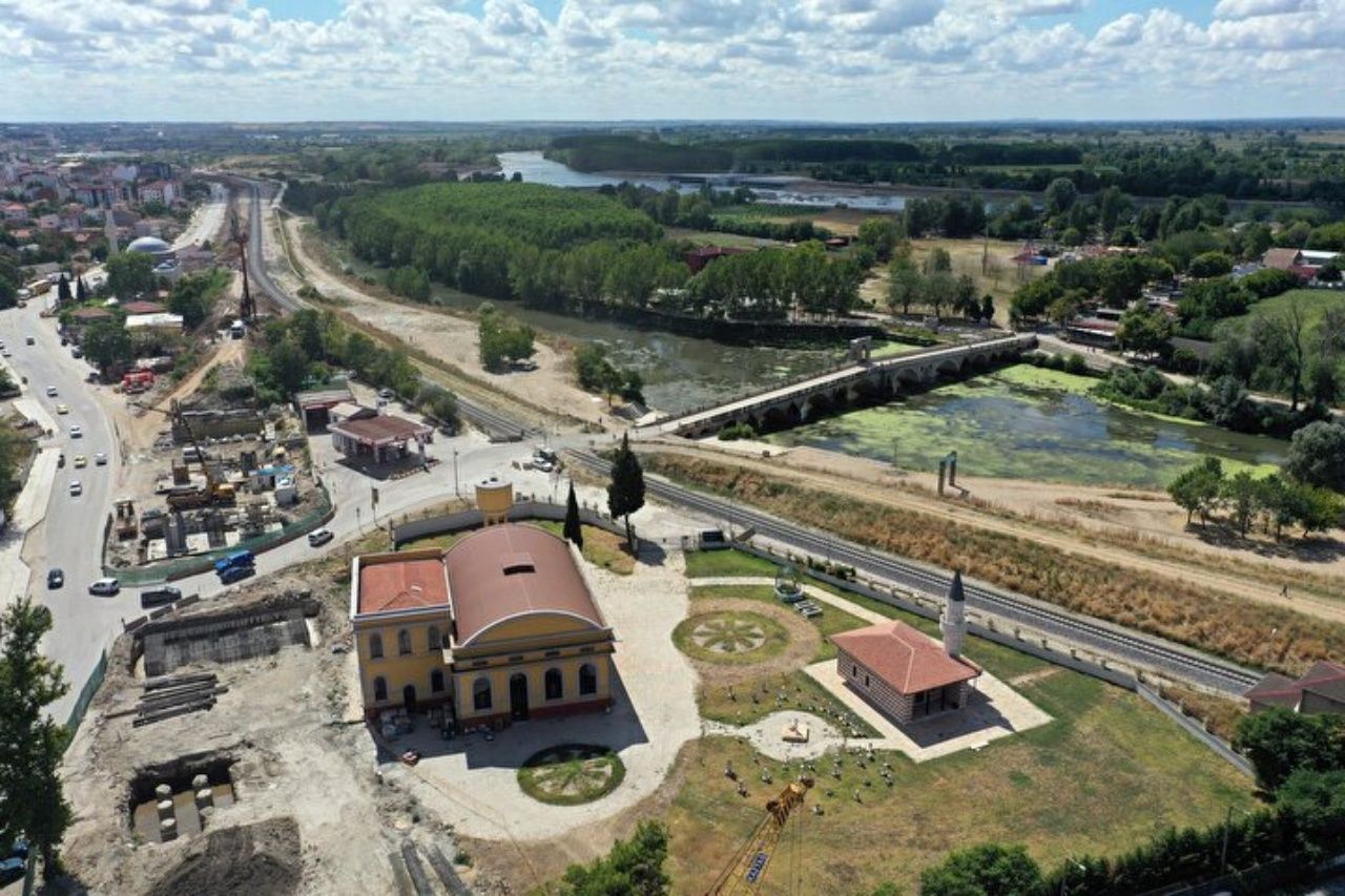 Hızlı tren çalışmaları sürüyor! Halkalı - Kapıkule arası 1 saat 35 dakikaya iniyor 4