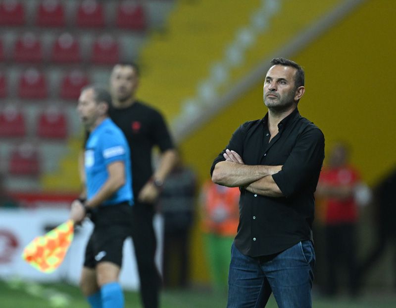 Kayserispor-Galatasaray maçından sonra fatura Erden Timur ve Okan Buruk'a kesildi 10