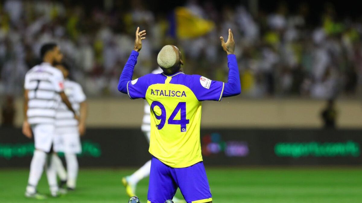 Ahmet Nur Çebi Sergio Ramos ve Talisca'ya imza attıracak Beşiktaş'ta yer yerinden oynayacak 2