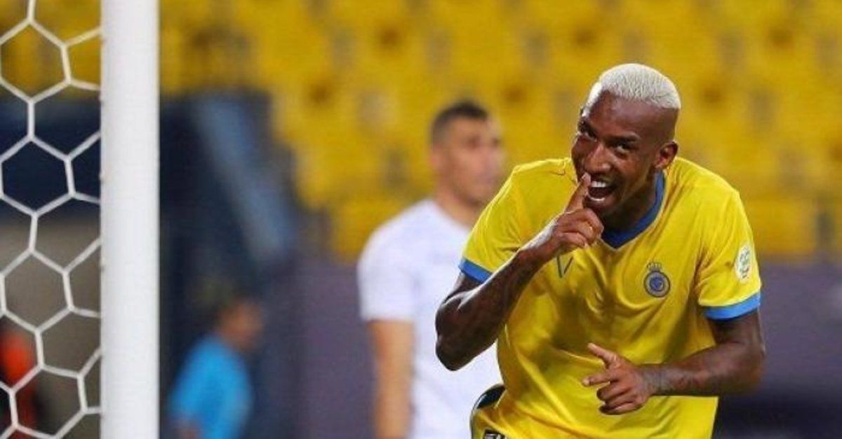 Ahmet Nur Çebi Sergio Ramos ve Talisca'ya imza attıracak Beşiktaş'ta yer yerinden oynayacak 5