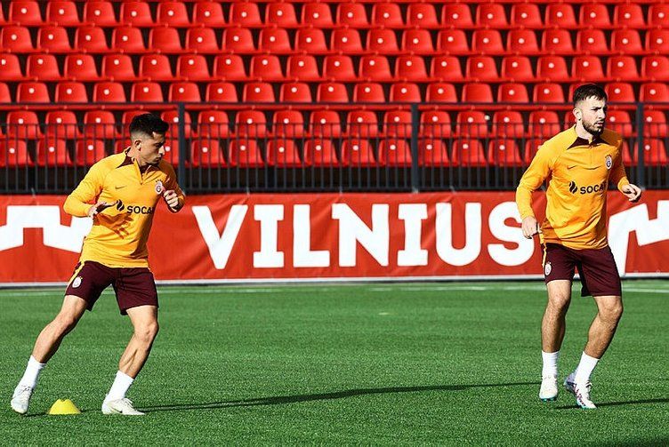Erden Timur'un 15 milyon euro'ya transfer ettiği Zaniolo 27+3 milyon euro karşılığında Aston Villa'ya imza attı 11