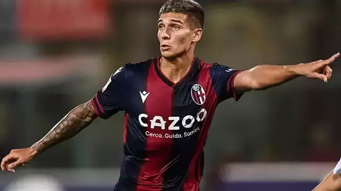 Ve o yıldız için transfer derbisi başladı! Resmen açıkladılar... 6