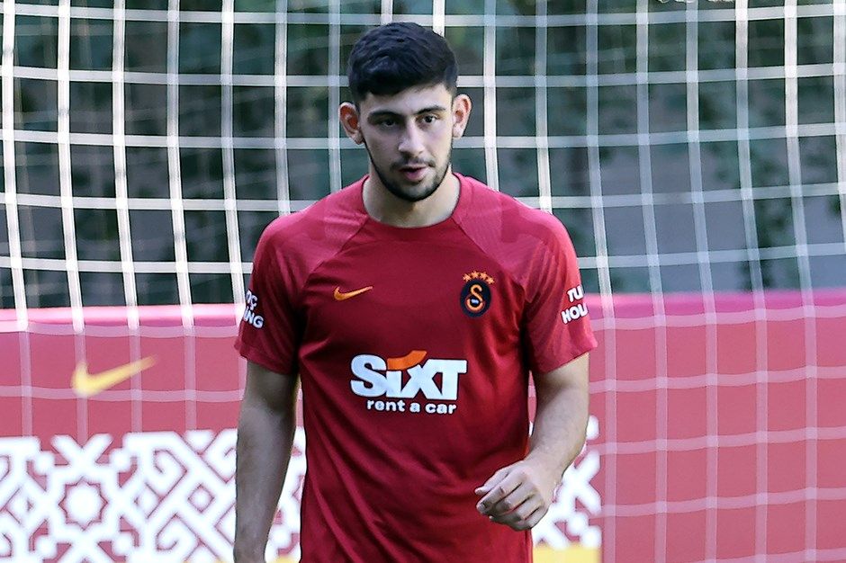 Okan Buruk Erden Timur'a rapor verdi satın alma opsiyonuyla gönderildi 4