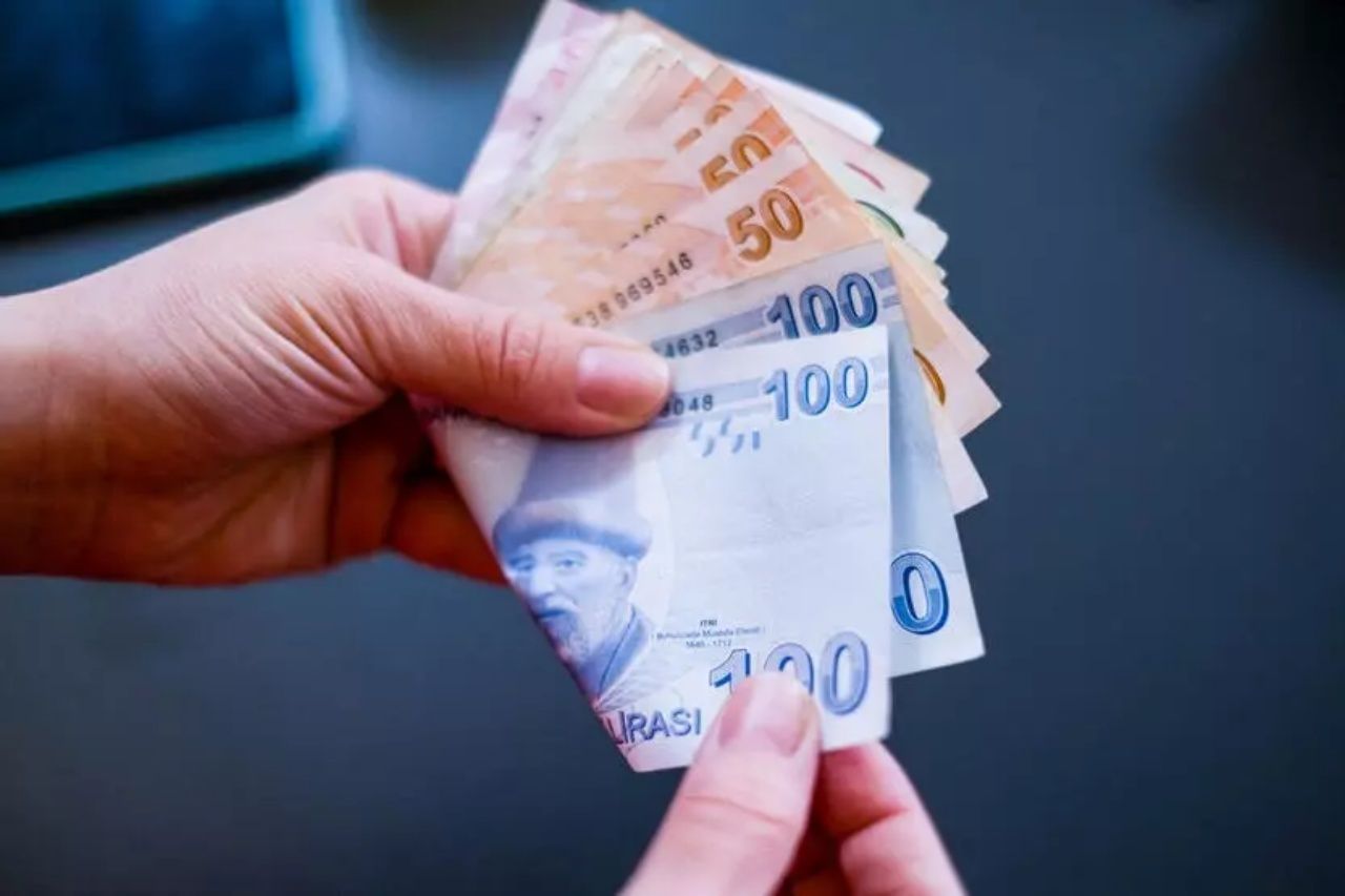 Gözler 22 Ağustos'ta! En düşük memur maaşı 33 bin lira olabilir 9