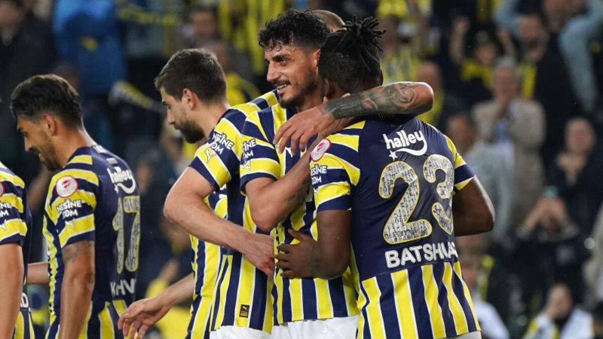 Ali Koç'un 3,5 milyon euro'ya transfer ettiği yıldıza Premier Lig kulübünden 10 milyon euro'luk teklif 10