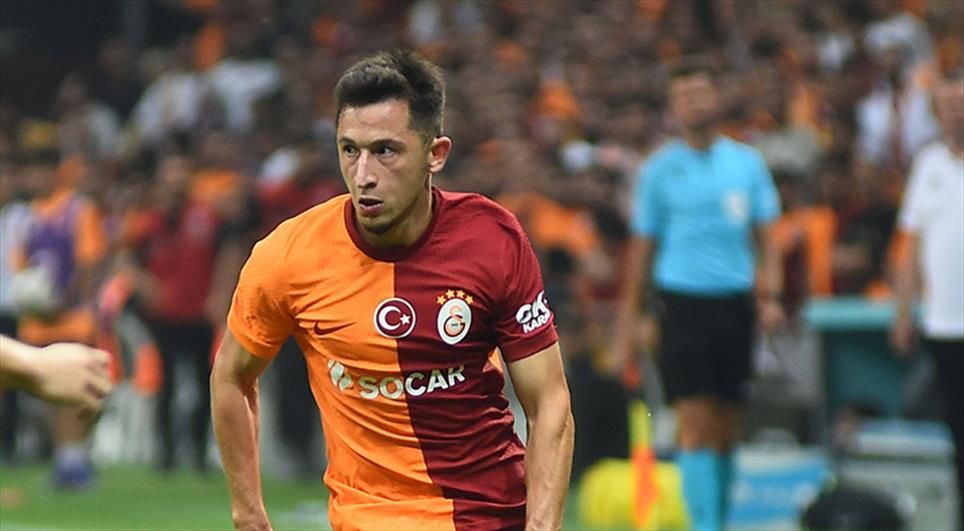 Okan Buruk İtalya'ya damga vuran oyuncusunu Tolunay Kafkas'ın yanına gönderdi 10
