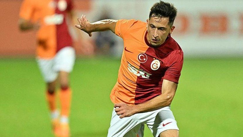 Okan Buruk İtalya'ya damga vuran oyuncusunu Tolunay Kafkas'ın yanına gönderdi 9