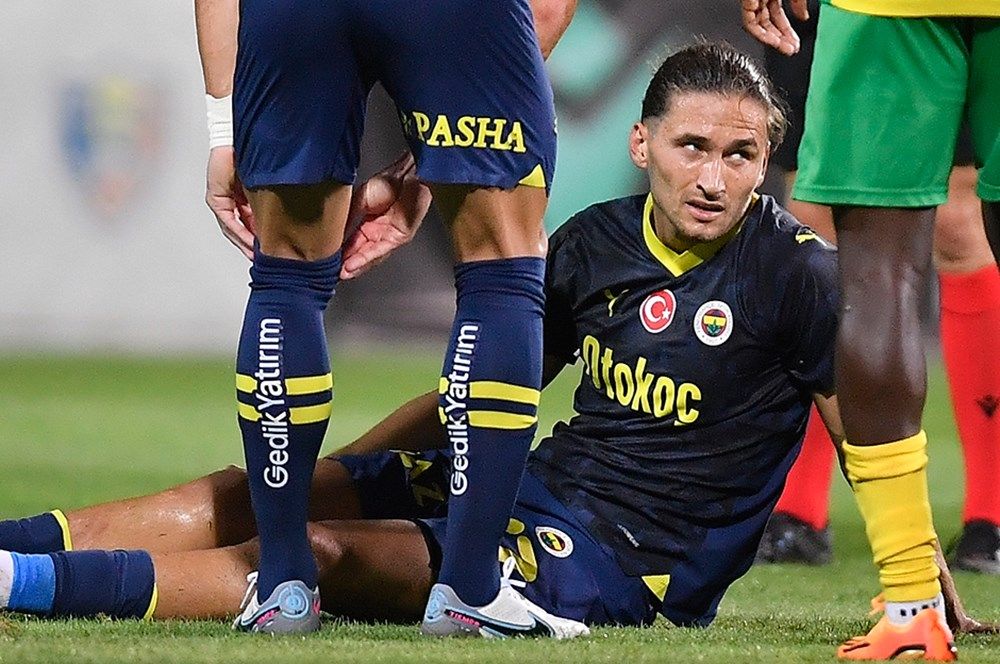 Fenerbahçe'den kesik operasyonu! İki ayrılık daha kapıda 3