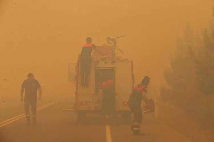 Çanakkale'de yüreğimiz yanıyor!  İşte yangın felaketinin dehşet verici görüntüleri... 9