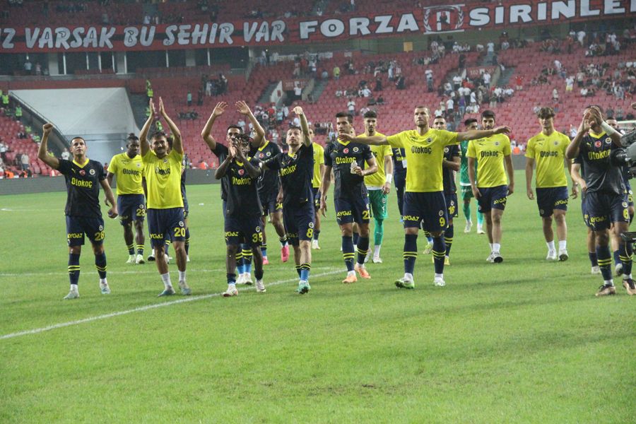 Fenerbahçe'de art arda ayrılıklar... Altay Bayındır'dan sonra iki yıldız da Samandıra'dan ayrılıyor 9
