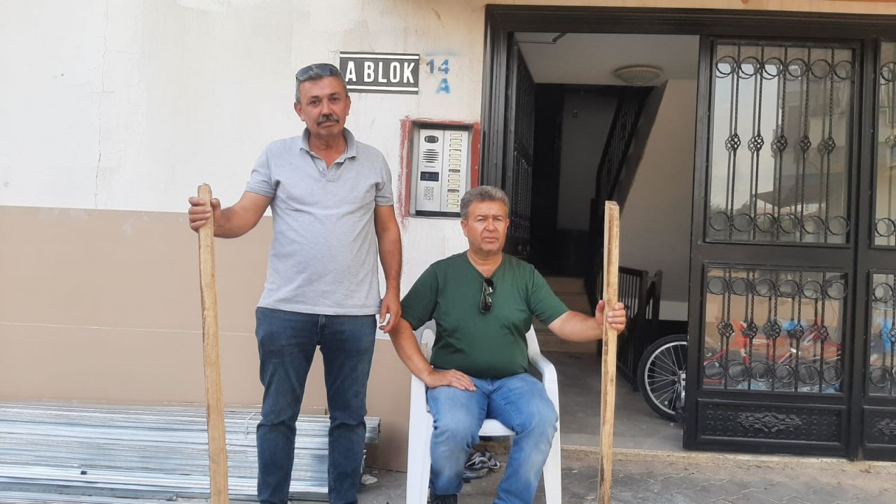 Aynı apartmanda 1 haftada 8 kez yangın çıktı: Sopalı nöbete başladılar 4