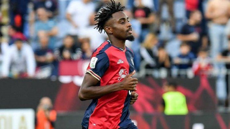 Ali Koç kariyerinde 2 defa kulüpsüz kalan orta sahayı Fenerbahçe'ye getiriyor 10