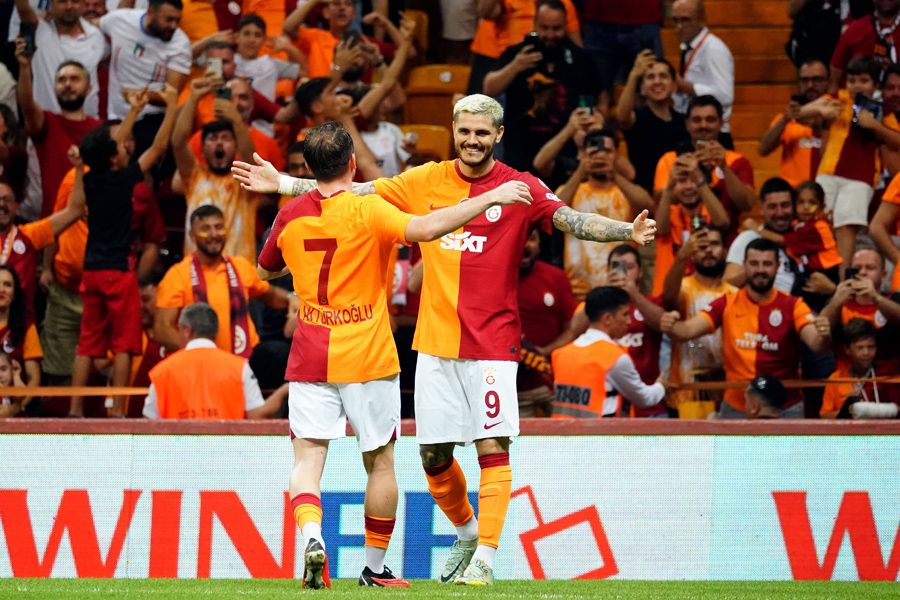 Okan Buruk Talisca için 2 yıldızı feda etti: Sizin maaşlarınız çok yüksek 10