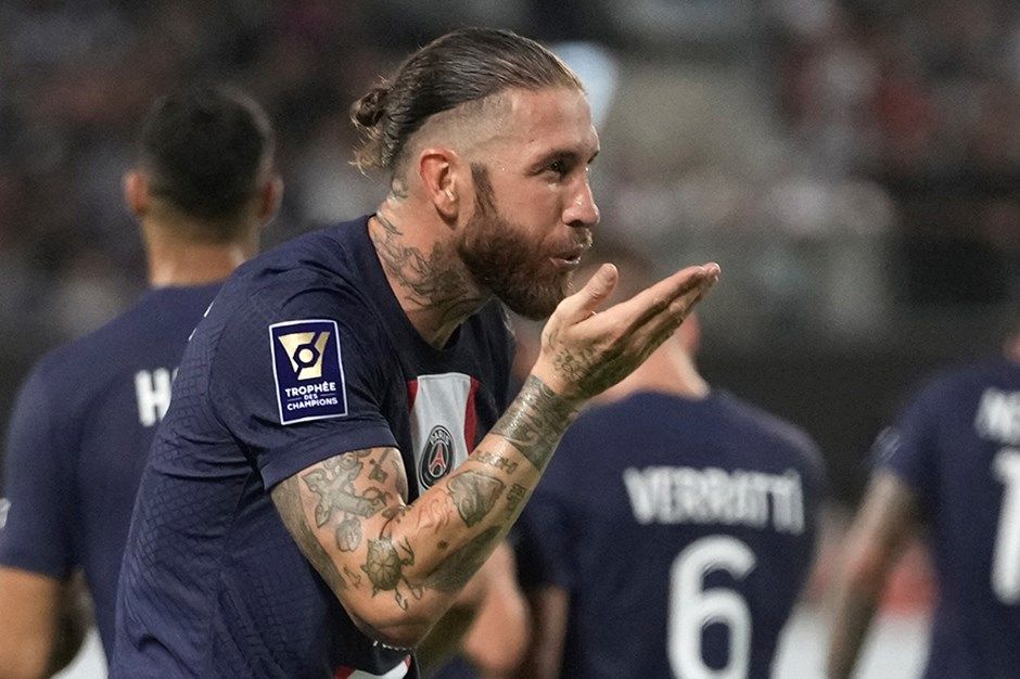 Galatasaray'a 180 bin euro'luk orta saha! Verratti, Ndombele, Dominguez hepsini unutun 2