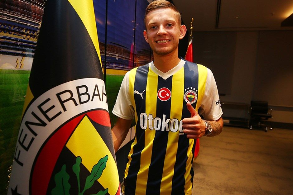 Fenerbahçe'ye yeni geldi, devler talip oldu! İşte bomba gelişme... 1