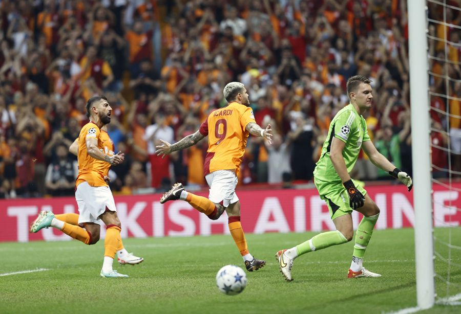 Nihat Kahveci Galatasaray'ın yeni transferini açıkladı: Kulağıma bir şeyler geldi yıldız futbolcu İstanbul'daymış 10