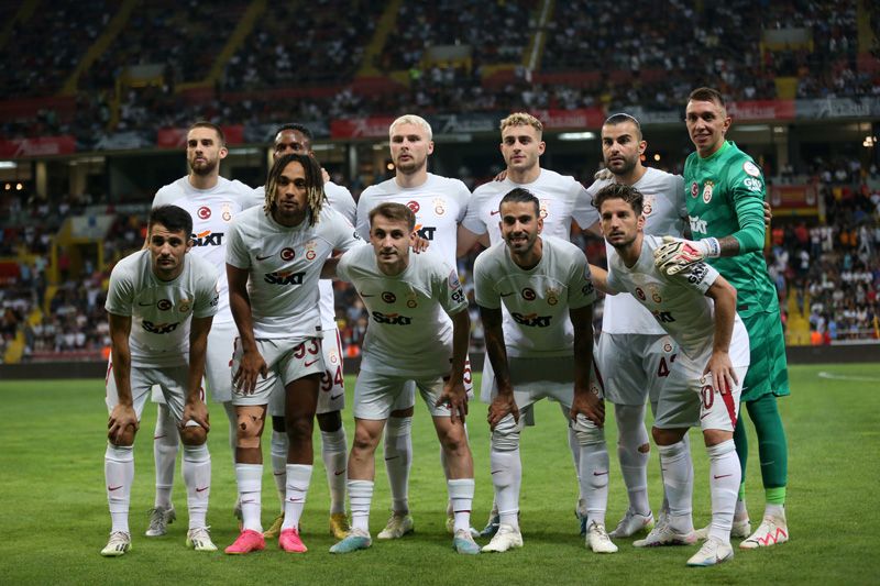 Okan Buruk'un sadece 78 dakika oynattığı oyuncuya 5 milyon euro! 4