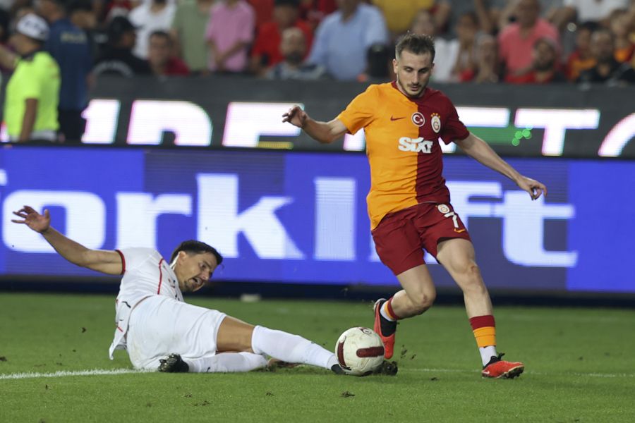 Okan Buruk'a Zaha & Ziyech depremi! Ne Kopenhag maçında oynayacaklar ne Beşiktaş derbisinde 7
