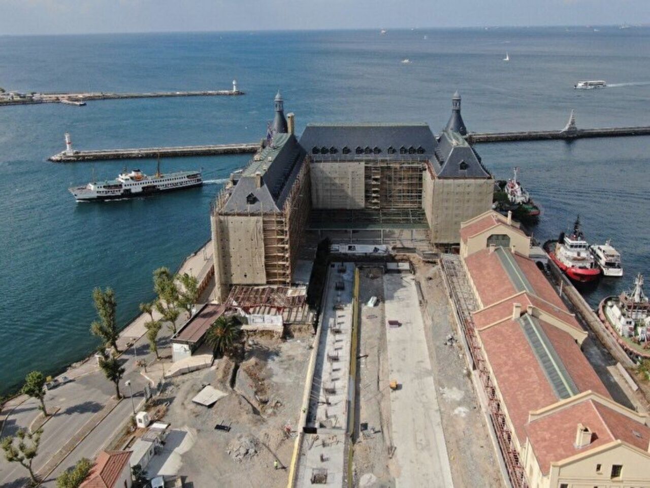 2024'te hizmette! Haydarpaşa Tren Garı'nın peronlarının yapımına başlandı 5