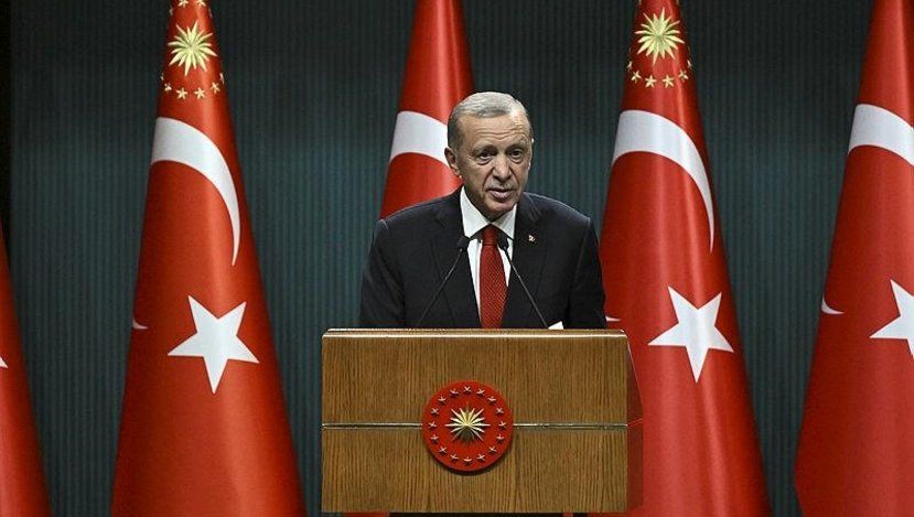Kabine bugün yoğun gündemle toplanıyor! Soçi zirvesi, ekonomide Orta Vadeli Program, gençlere vergisiz telefon... 6