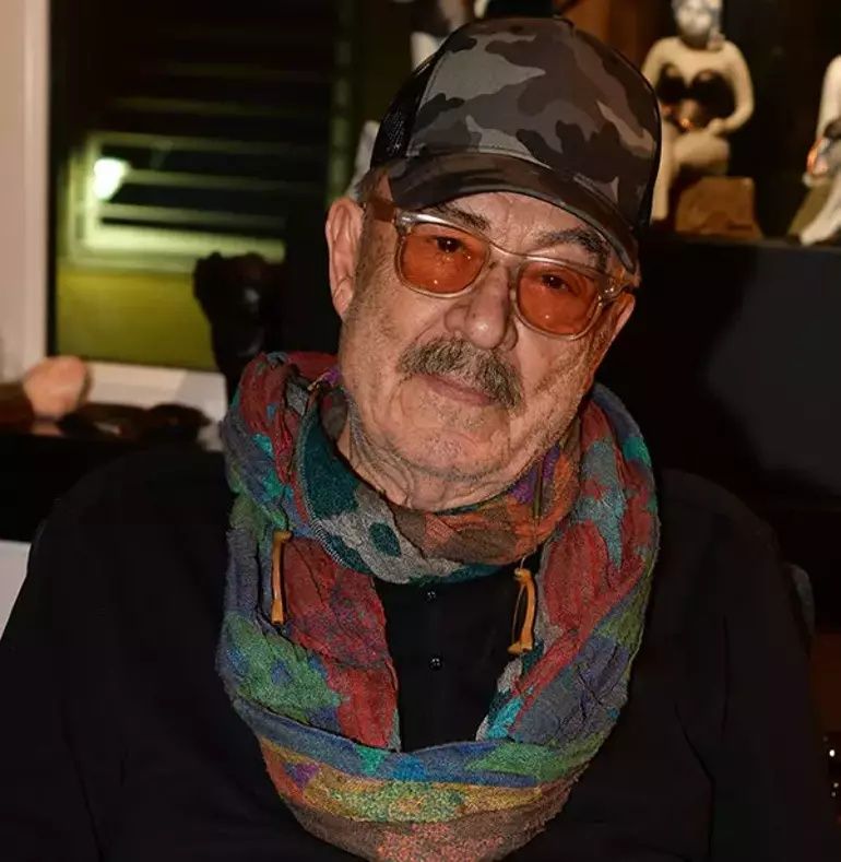 Usta oyuncu Mehmet Ulay vefat etti! Akciğer kanseriyle mücadele ediyordu... 2