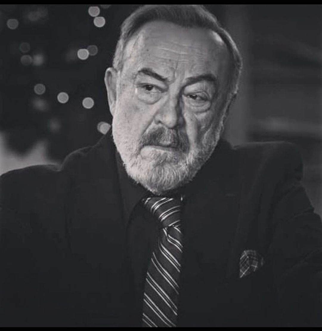 Ölümüyle sanat camiası yasa boğuldu! Usta sanatçı Mehmet Ulay için ünlü isimlerden başsağlığı mesajları 4