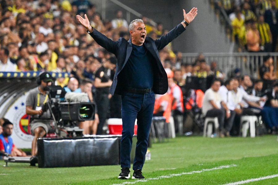 Fenerbahçe ve Beşiktaş'a Avrupa'da kupa kaldırmak yasak: Gidin finali nerede oynarsanız oynayın! 10