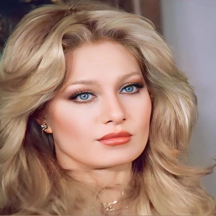 ''Cem Karaca'nın Gözyaşları'' filminde Emel Sayın'ı canlandıracak isim belli oldu! 2