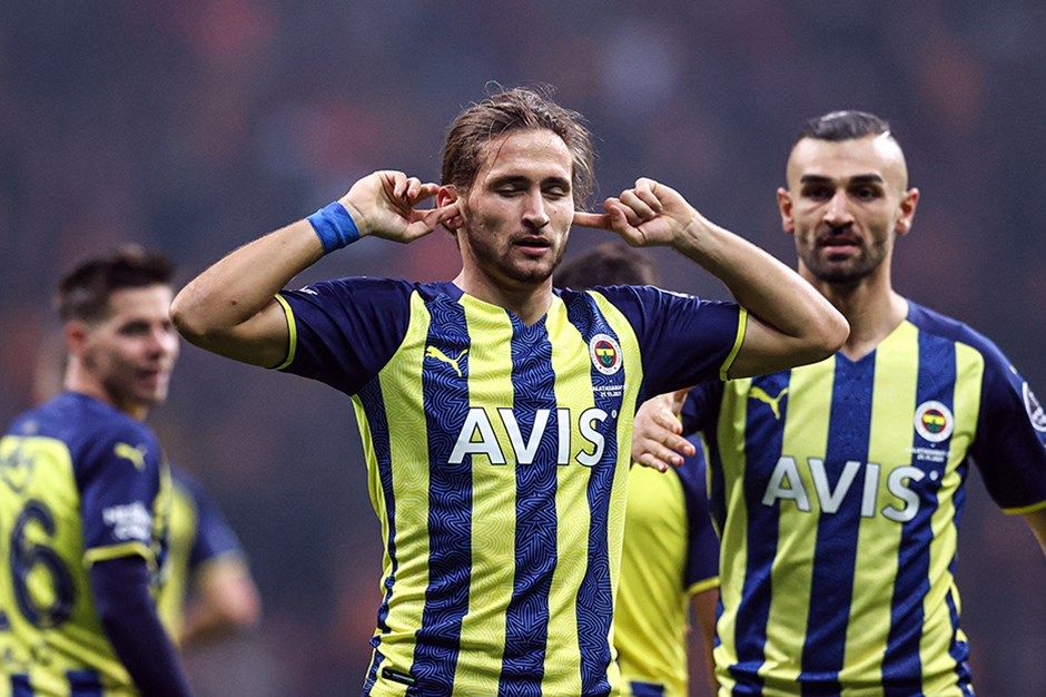 Ali Koç ve İsmail Kartal 250 bin euro'luk orta saha buldu! Bjelica, Stoch ve Pelkas'ın da gözü bu transferde 2