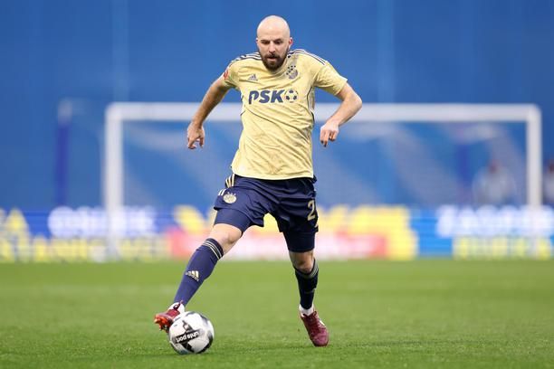 Ali Koç ve İsmail Kartal 250 bin euro'luk orta saha buldu! Bjelica, Stoch ve Pelkas'ın da gözü bu transferde 8