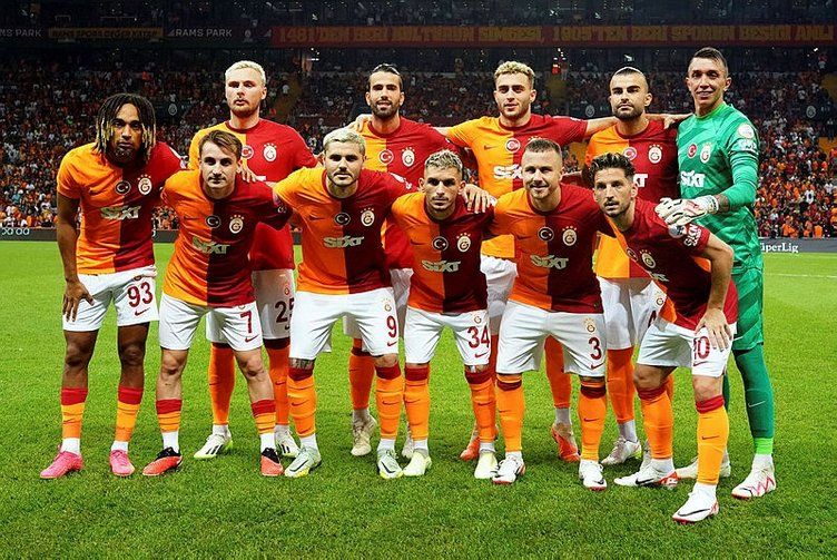 Dursun Özbek Çağdaş Atan'ın oyun planını, sistemini allak bullak etti! Süper Lig'de 2023'ün takası 6