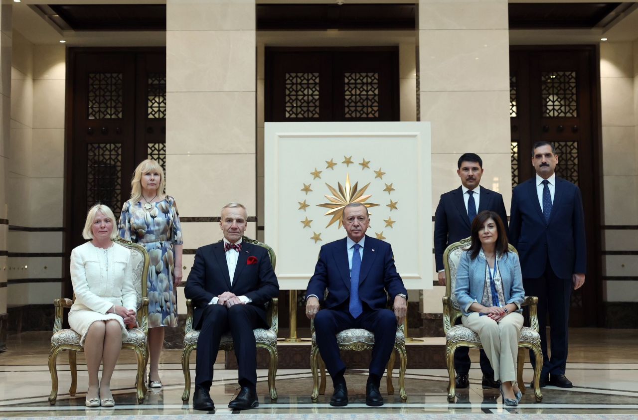Cumhurbaşkanı Erdoğan Büyükelçileri kabul etti! Güven mektubu sundular... 1