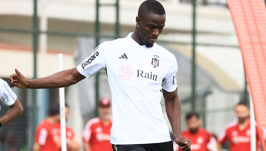 Bailly ve Chamberlain'den Ahmet Nur Çebi'ye 10 numara jesti 3