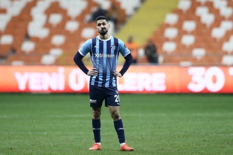 Ali Koç Merve Çetin'in özel tezahürat yaptığı yıldızı transfer ediyor! 12