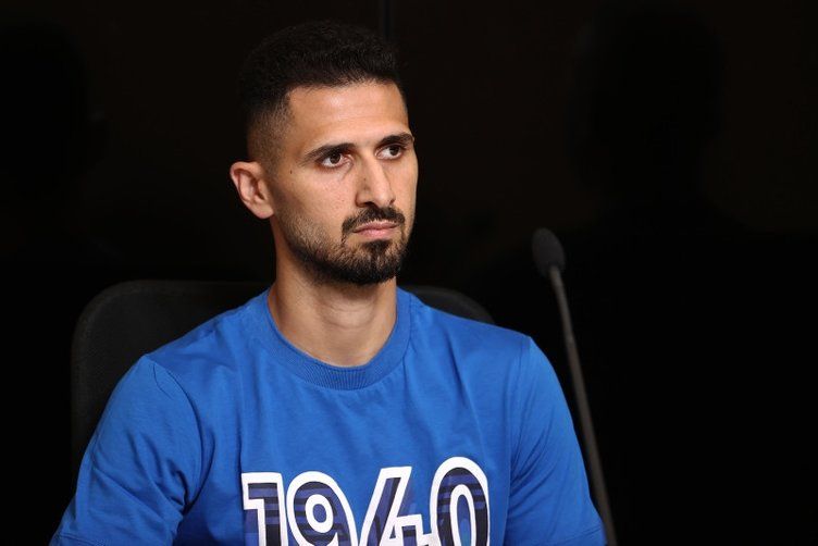 Ali Koç Merve Çetin'in özel tezahürat yaptığı yıldızı transfer ediyor! 14